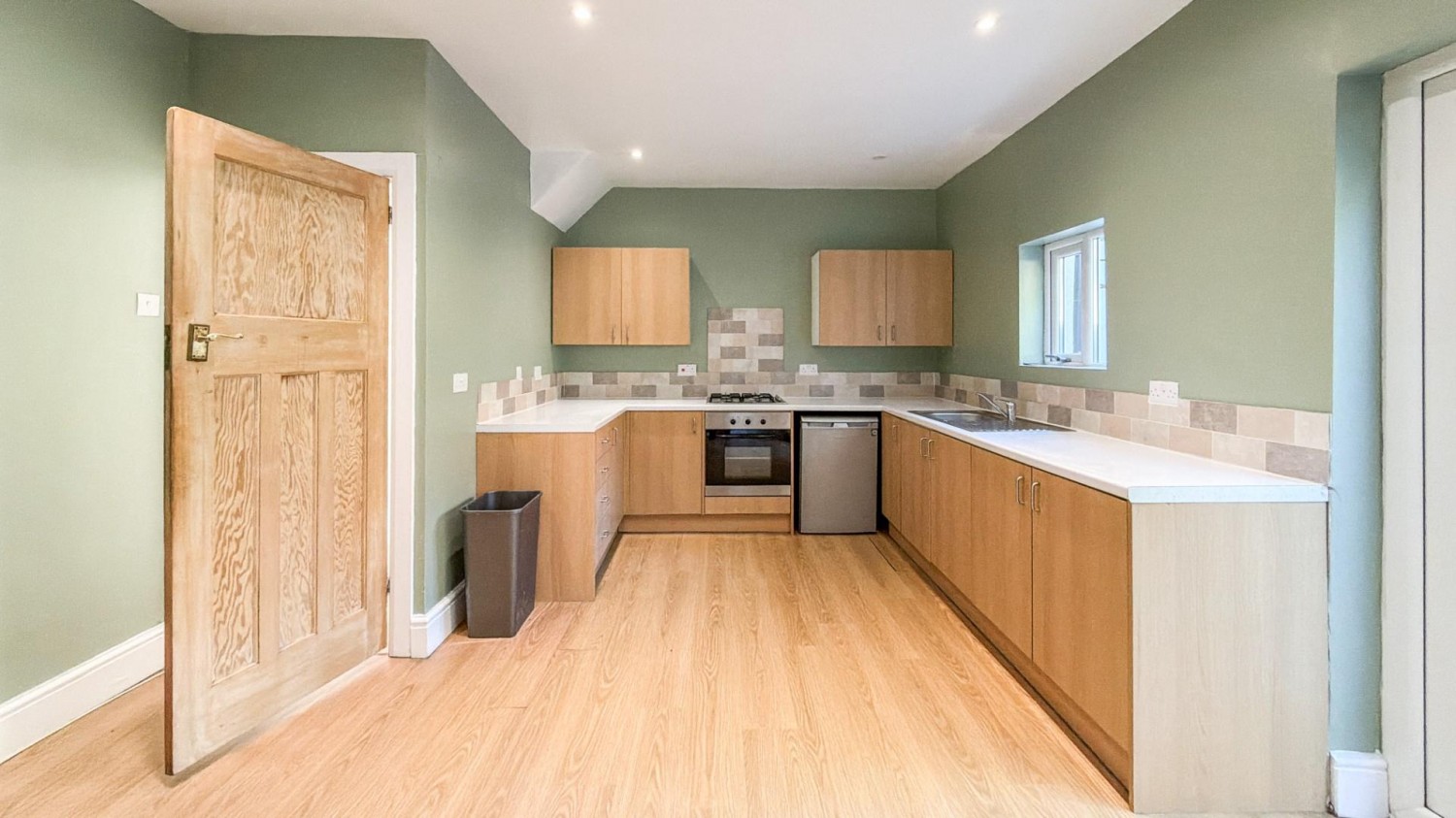 St. Dunstans Road, Bedminster, BS3 5NZ