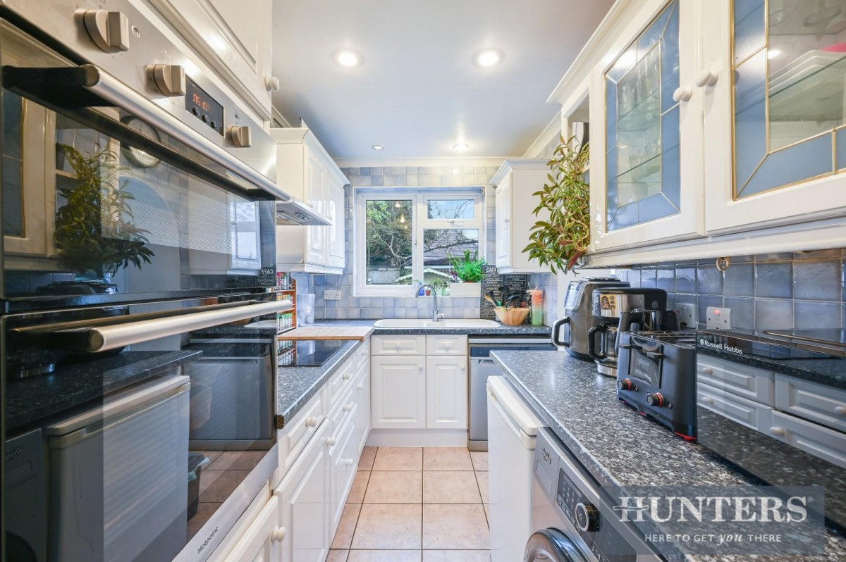 Tennyson Avenue, New Malden, KT3 6NA