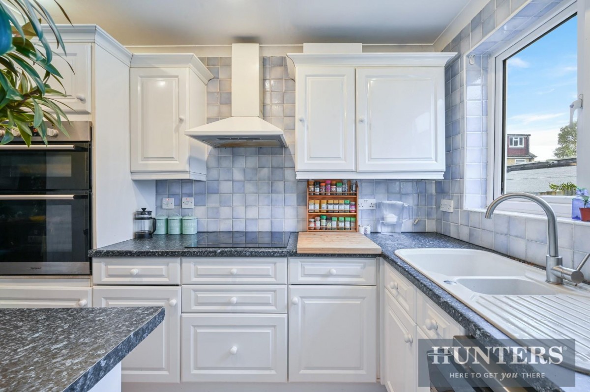 Tennyson Avenue, New Malden, KT3 6NA