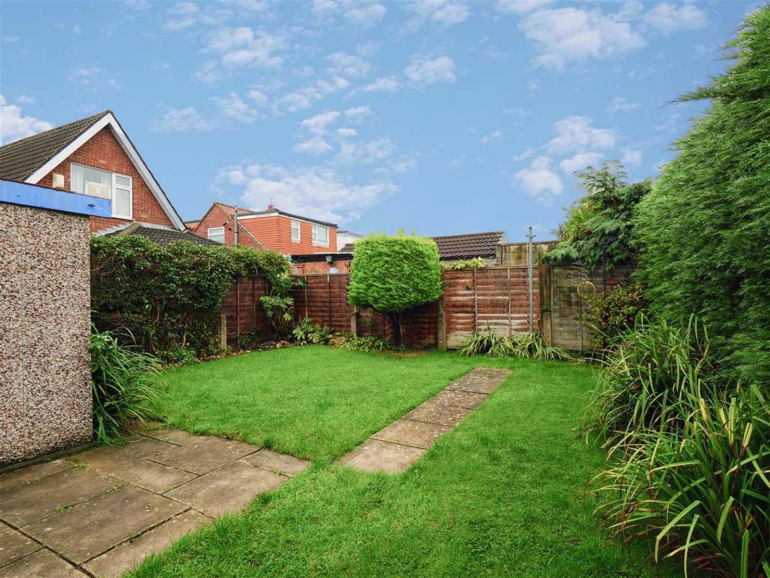 Thornfield Drive, Huntington, York