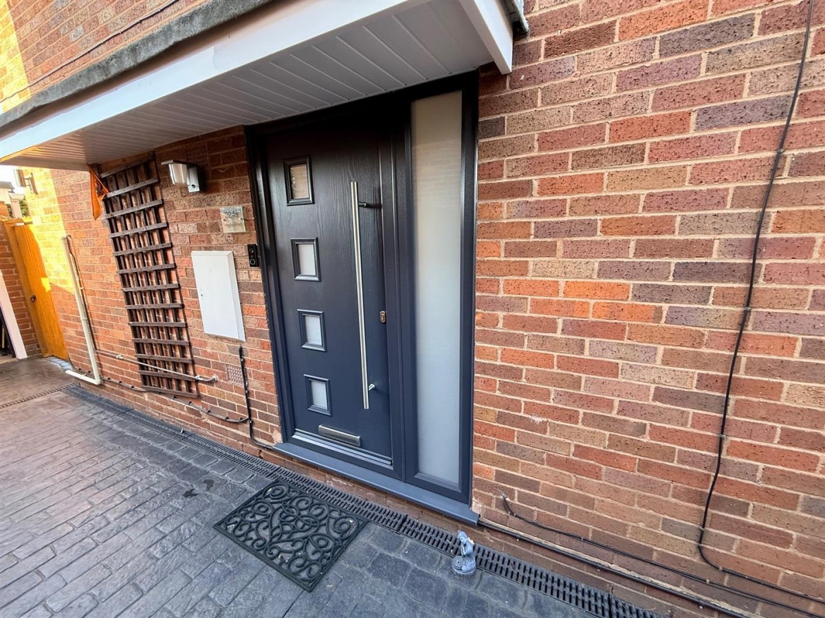 Hagley Road, Stourbridge, DY9 0RD