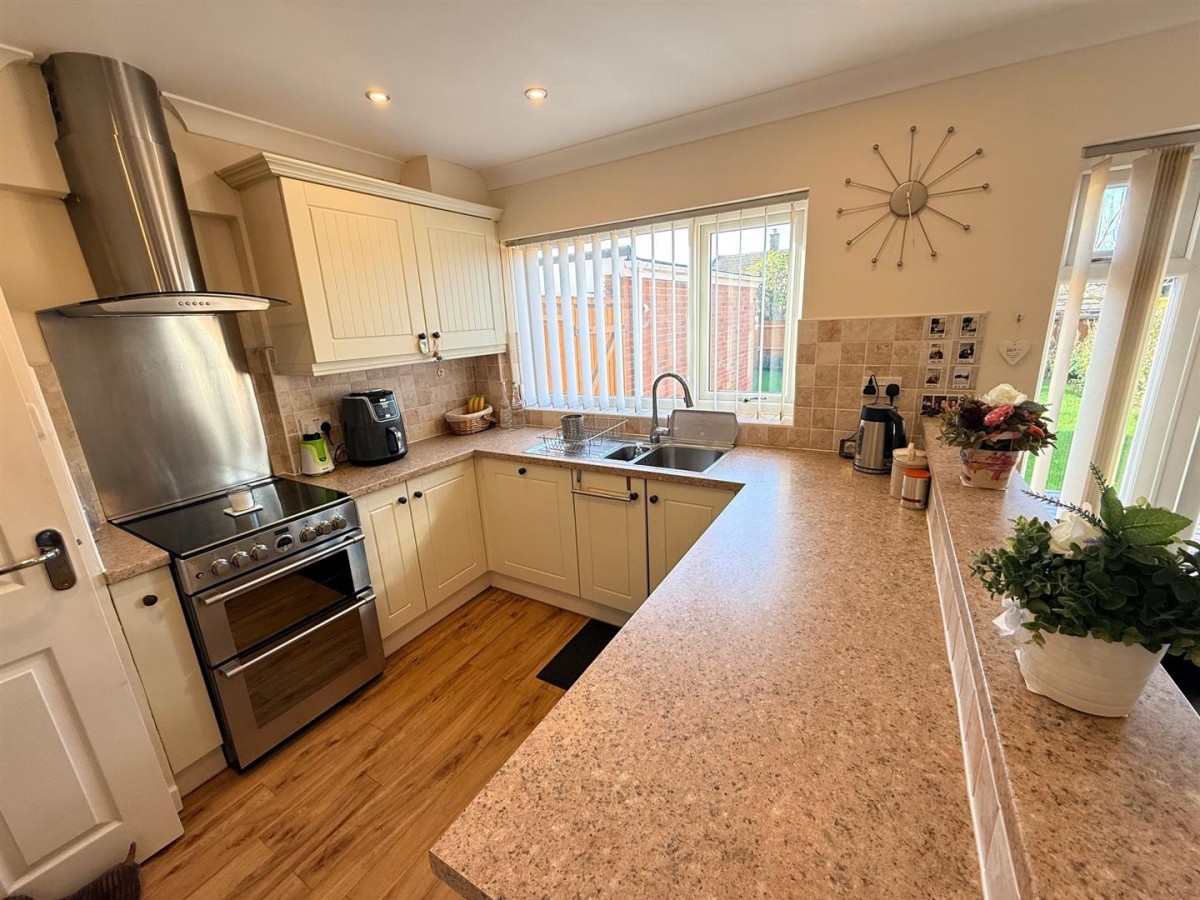 Hagley Road, Stourbridge, DY9 0RD