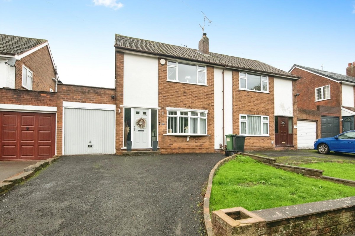 Cotwall End Road, Sedgley