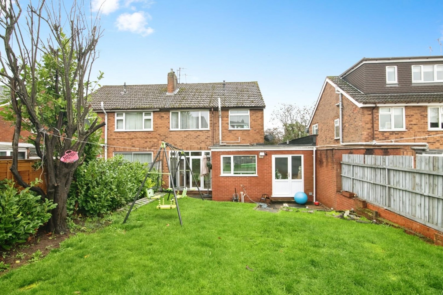 Cotwall End Road, Sedgley