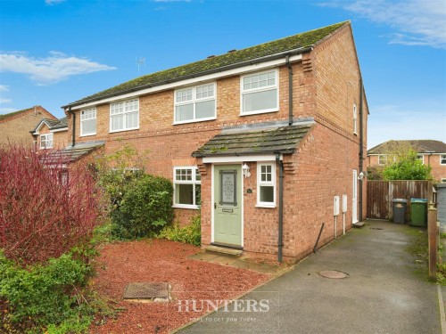 Whiteoak Avenue, Easingwold, York, YO61 3GB