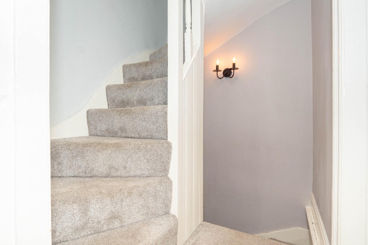 Highfield Avenue, Wortley, LS12