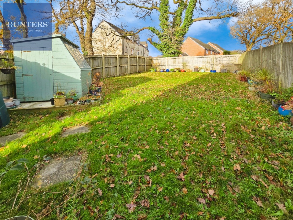 Wood Green, Bridgend