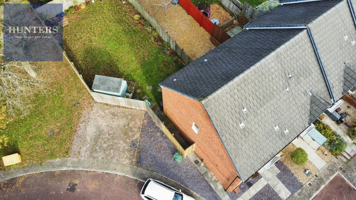 Wood Green, Bridgend