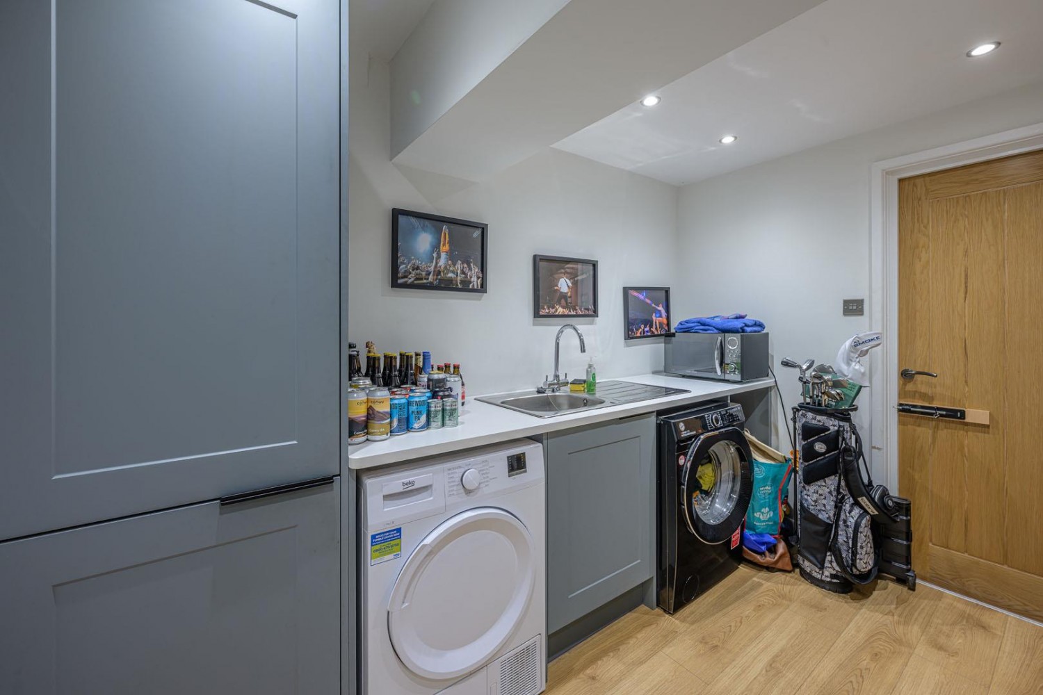 Cross Street, Kingswinford, DY6 9LY