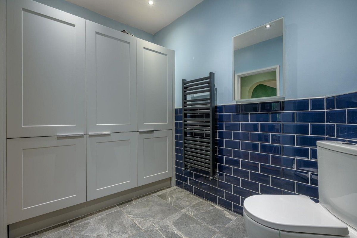 Cross Street, Kingswinford, DY6 9LY