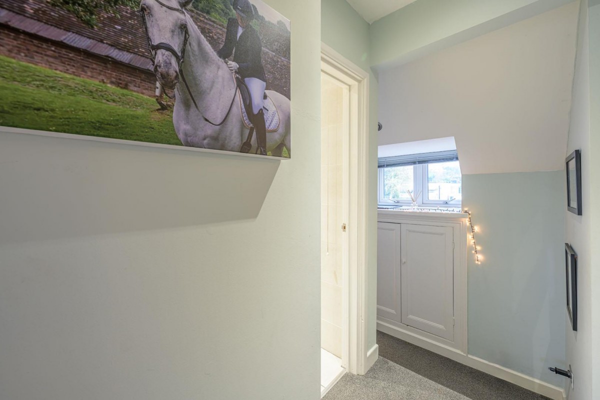 Cross Street, Kingswinford, DY6 9LY