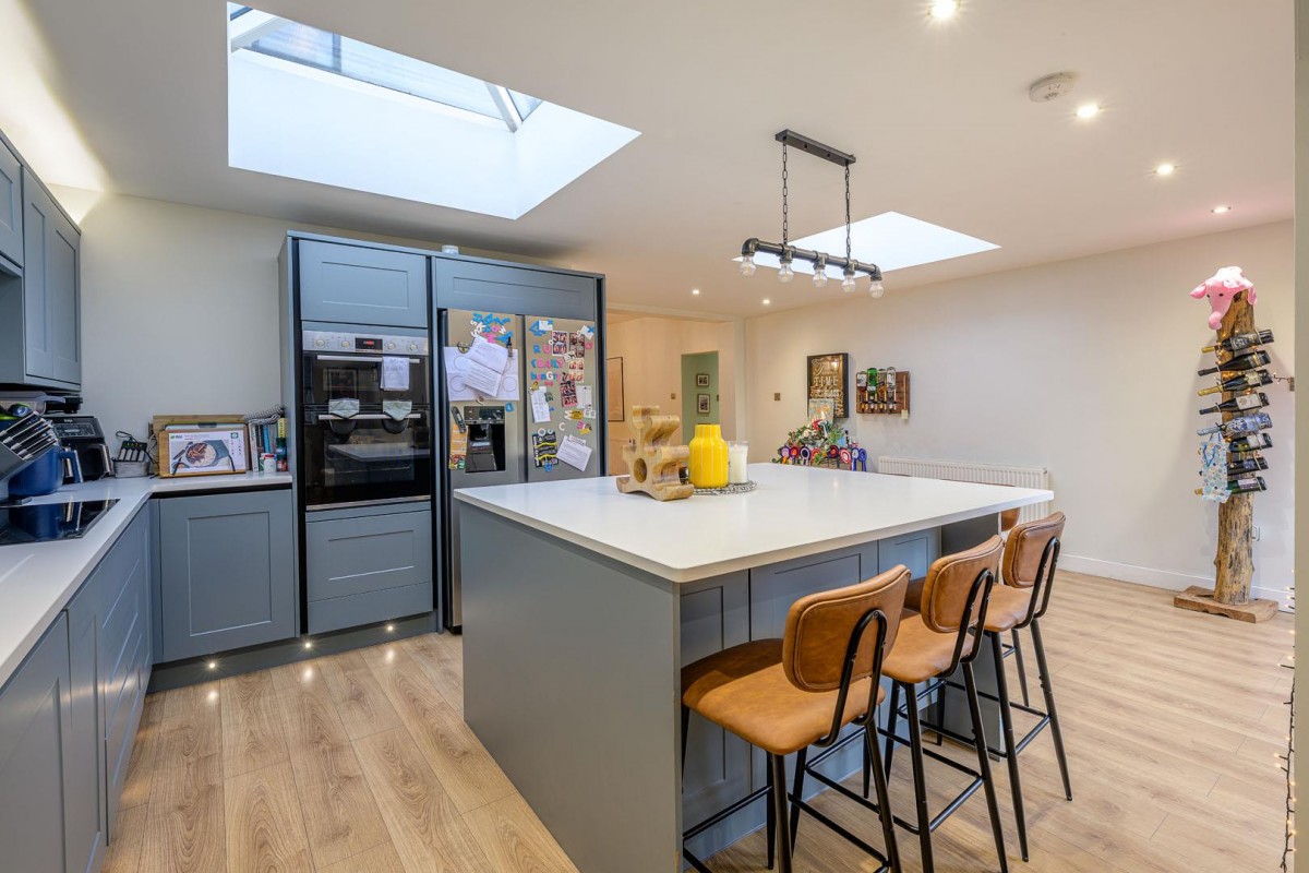 Cross Street, Kingswinford, DY6 9LY