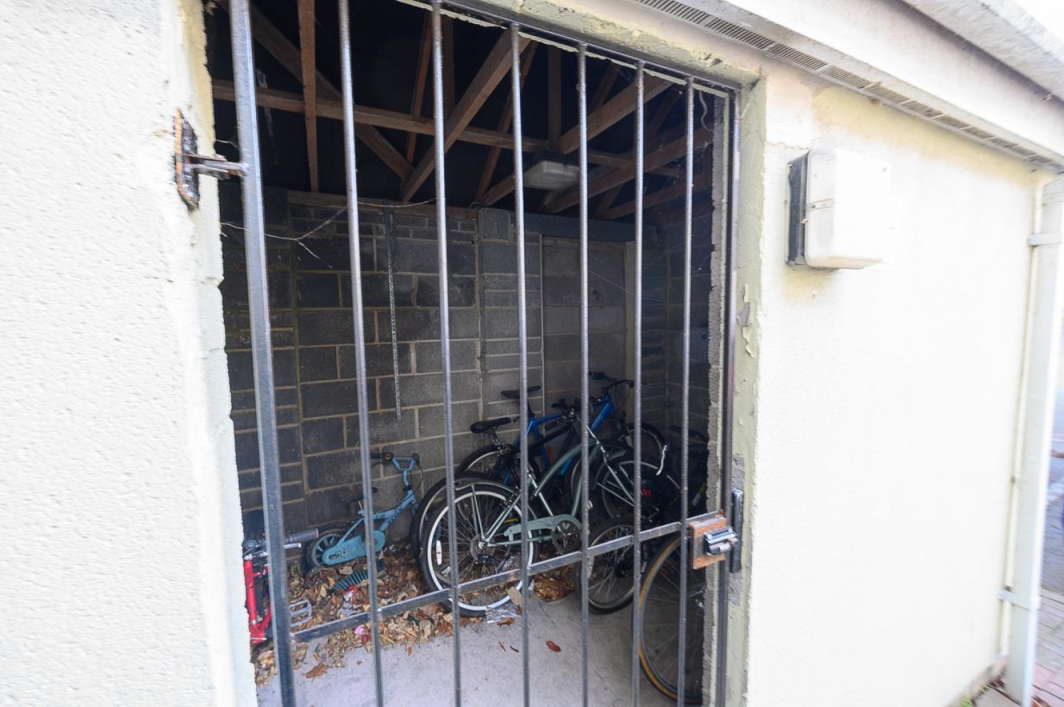 Pendennis Park, Staple Hill, Bristol, BS16 5HR