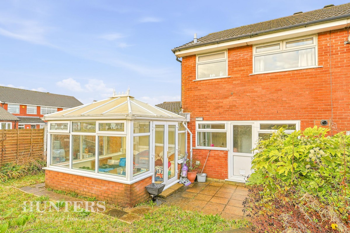 Bealcroft Close, Milnrow OL16 3XD