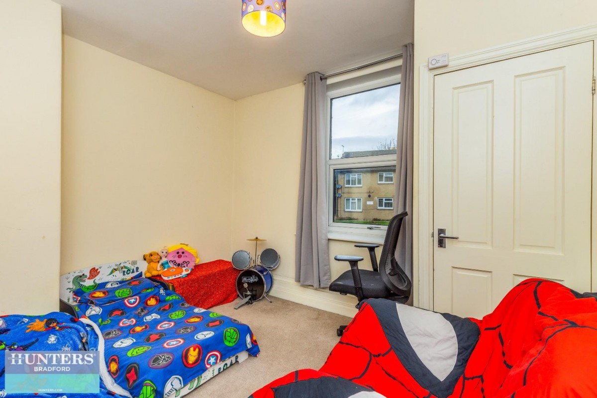 Bradley Road, Huddersfield, West Yorkshire, HD2 1XD