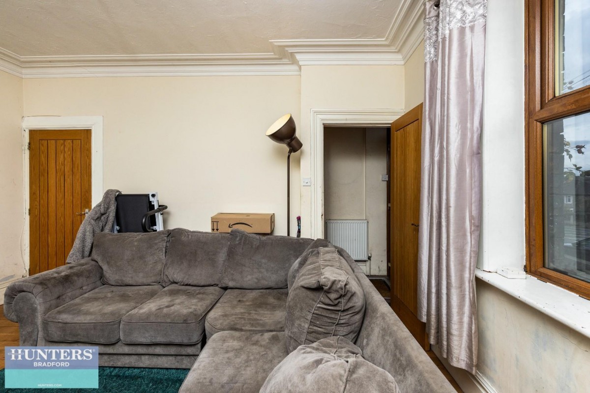 Bradley Road, Huddersfield, West Yorkshire, HD2 1XD