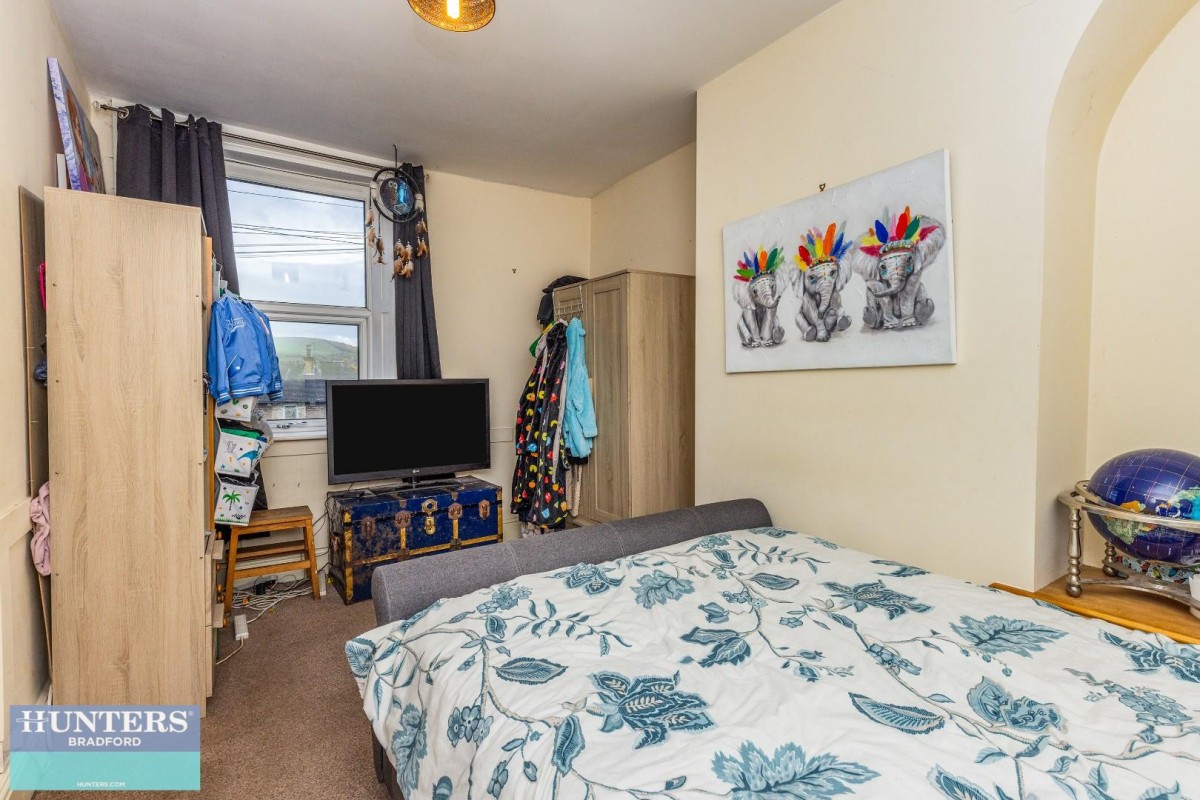 Bradley Road, Huddersfield, West Yorkshire, HD2 1XD