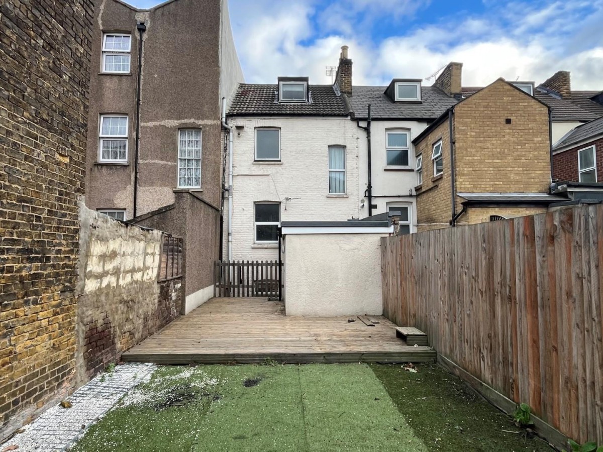 Edwin Street, Gravesend, DA12 1EH