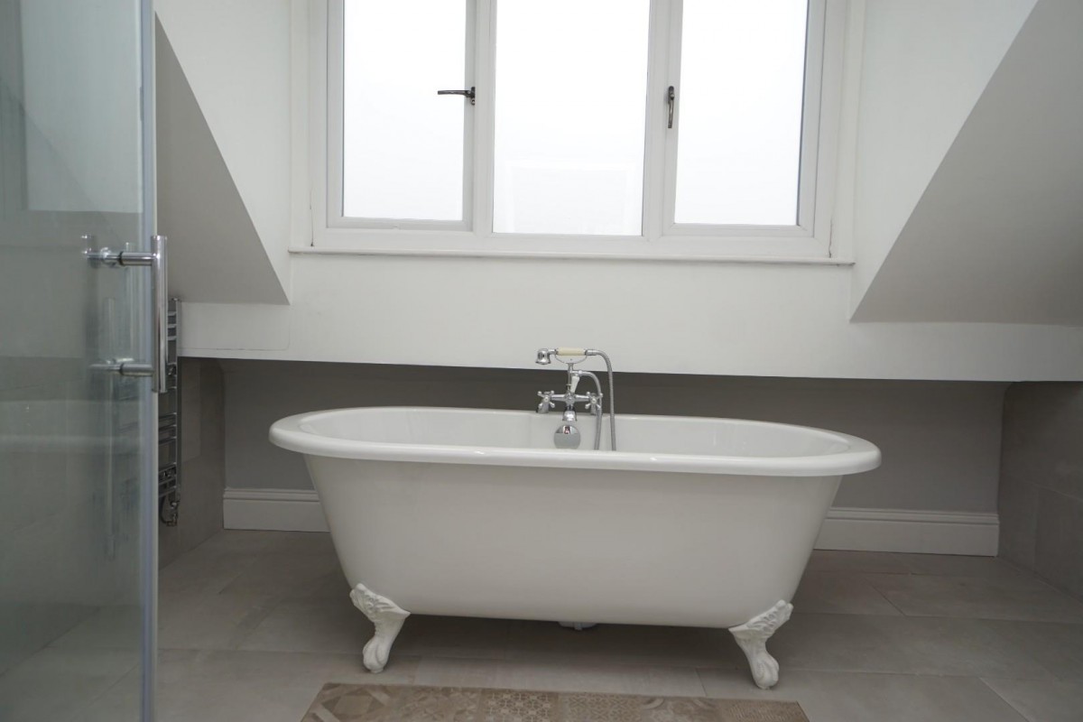 Tapton Bank, Broomhill, Sheffield, S10