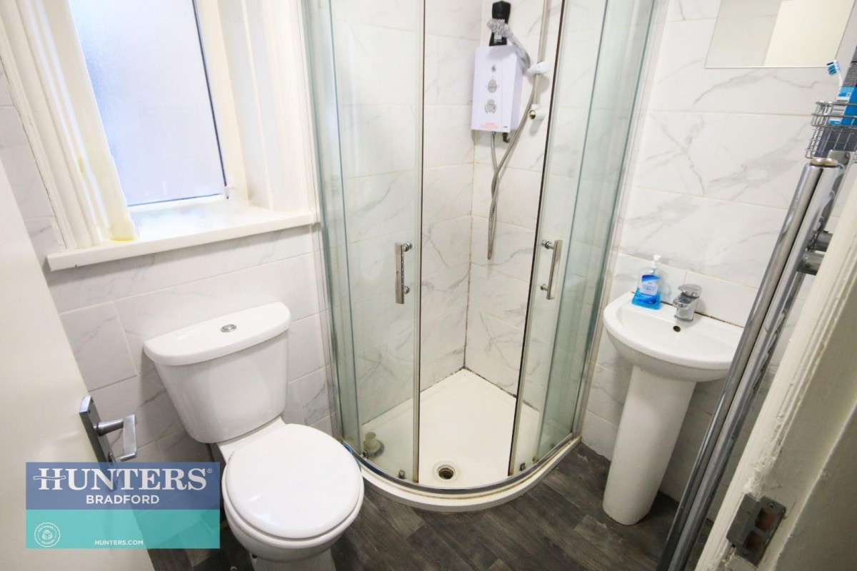 Claremont Villas, Claremont Terrace Bradford, BD5 0DQ