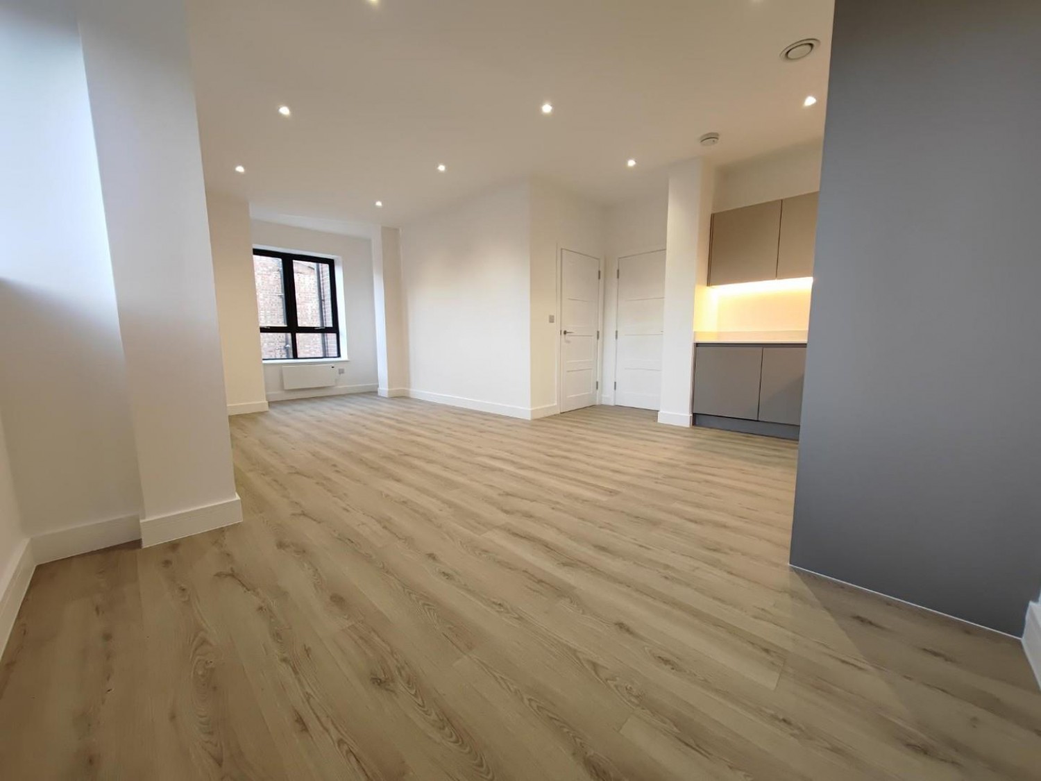 Peach Street, Wokingham