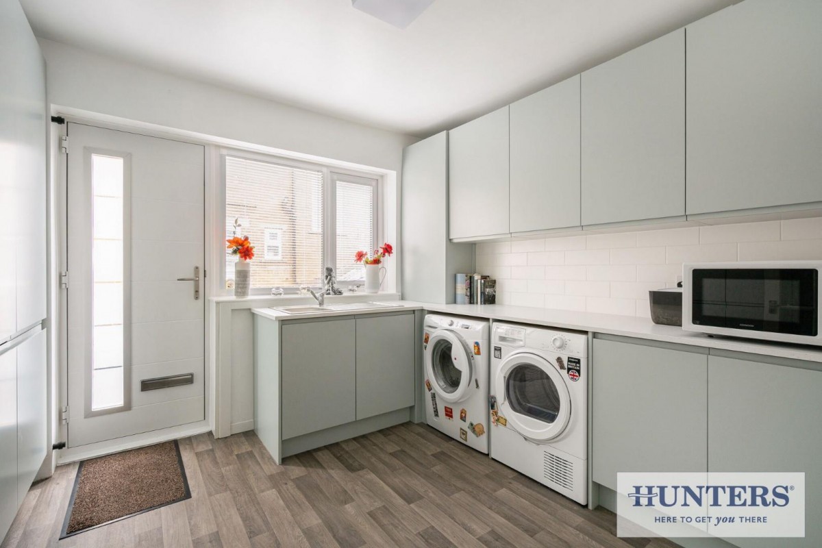 Peasehill Close, Rawdon, Leeds