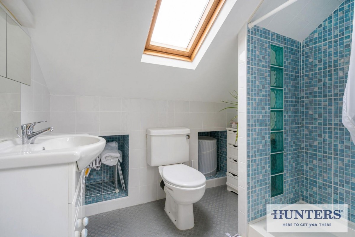 Peasehill Close, Rawdon, Leeds