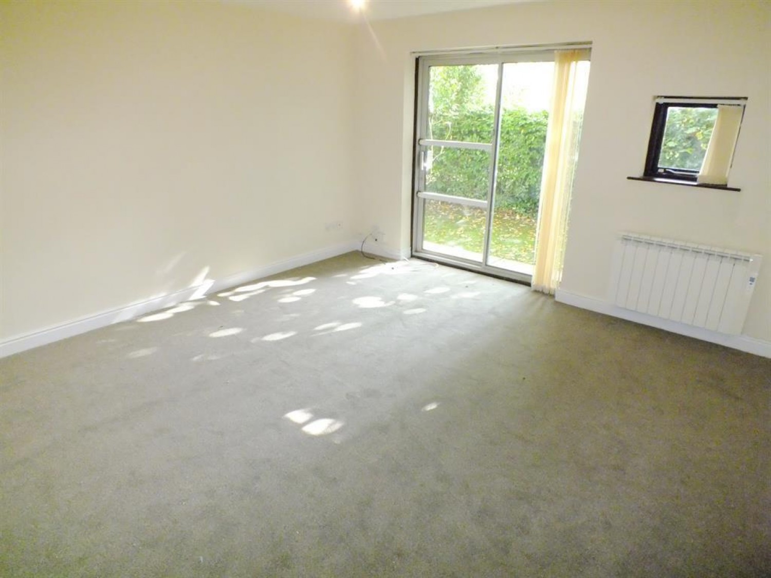 West Park Court, Arncliffe Road, Leeds