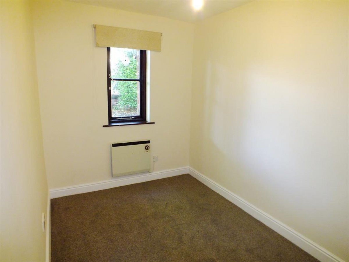 West Park Court, Arncliffe Road, Leeds