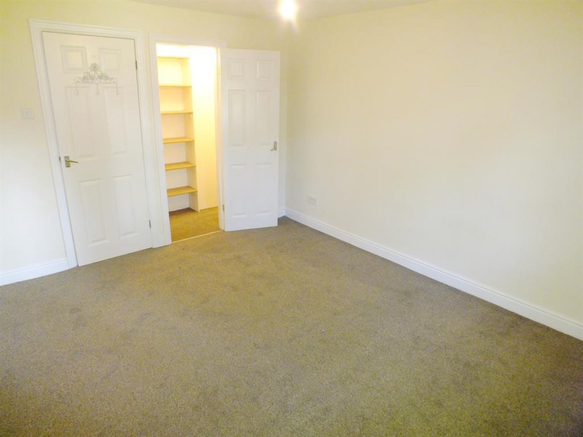 West Park Court, Arncliffe Road, Leeds