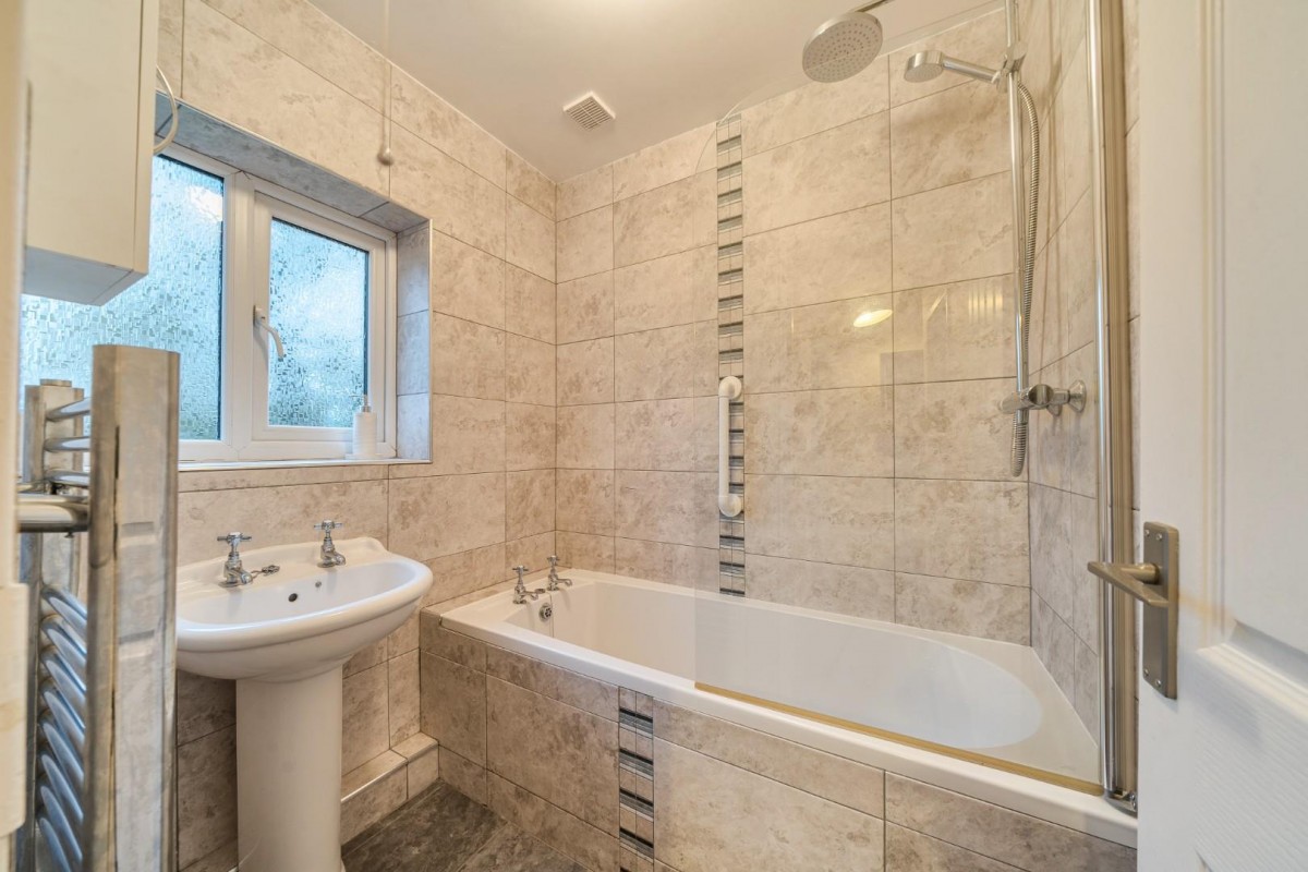 Grange Crescent, Tadcaster, North Yorkshire