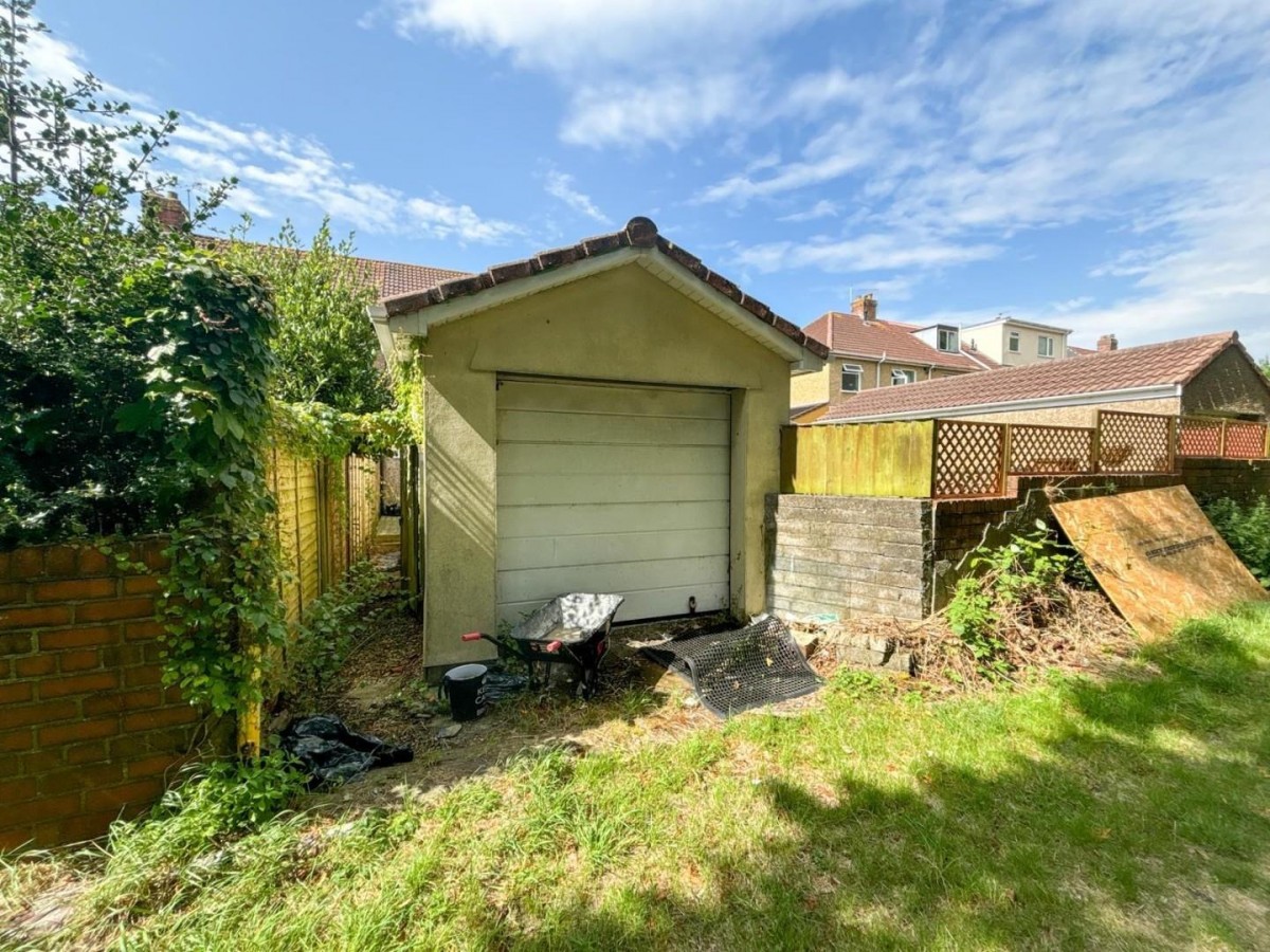 Stoneleigh Crescent, Bristol