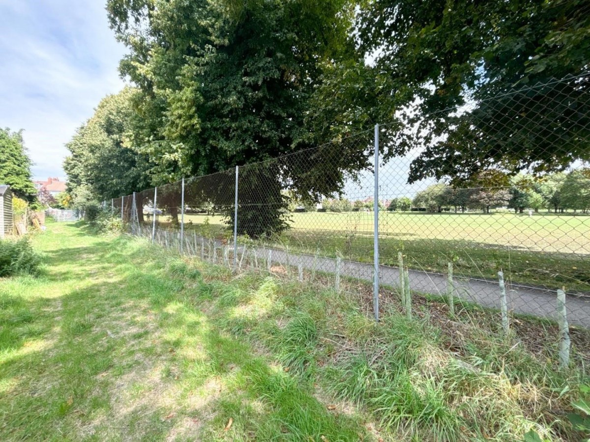 Stoneleigh Crescent, Bristol