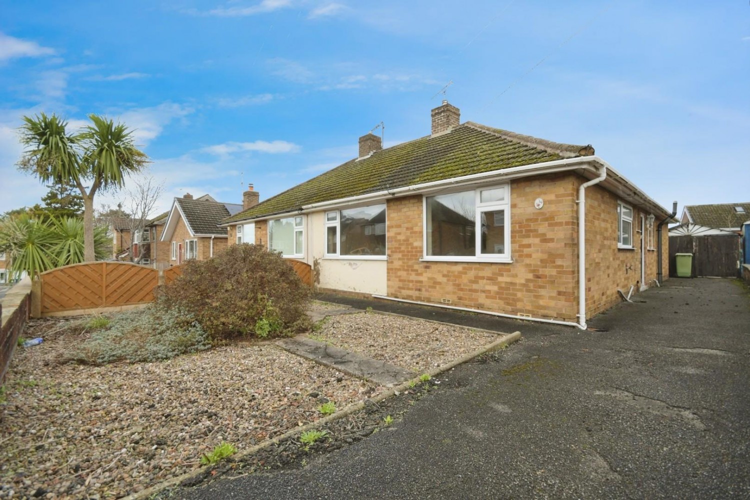 Ling Road, Walton, Chesterfield, S40 3HT