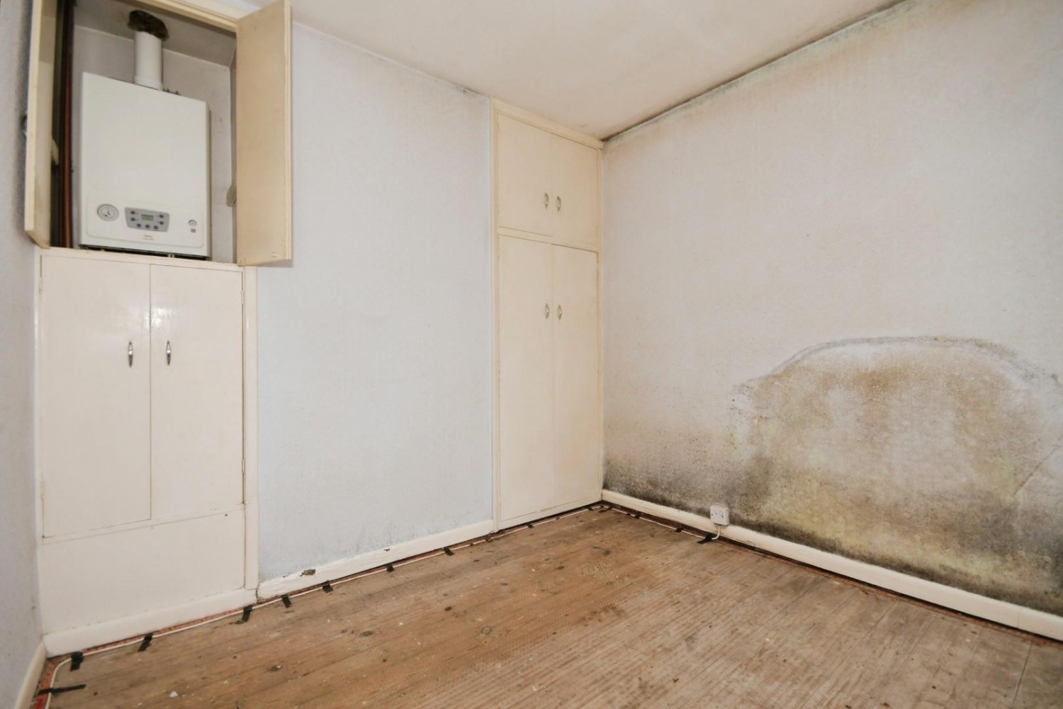 Ling Road, Walton, Chesterfield, S40 3HT