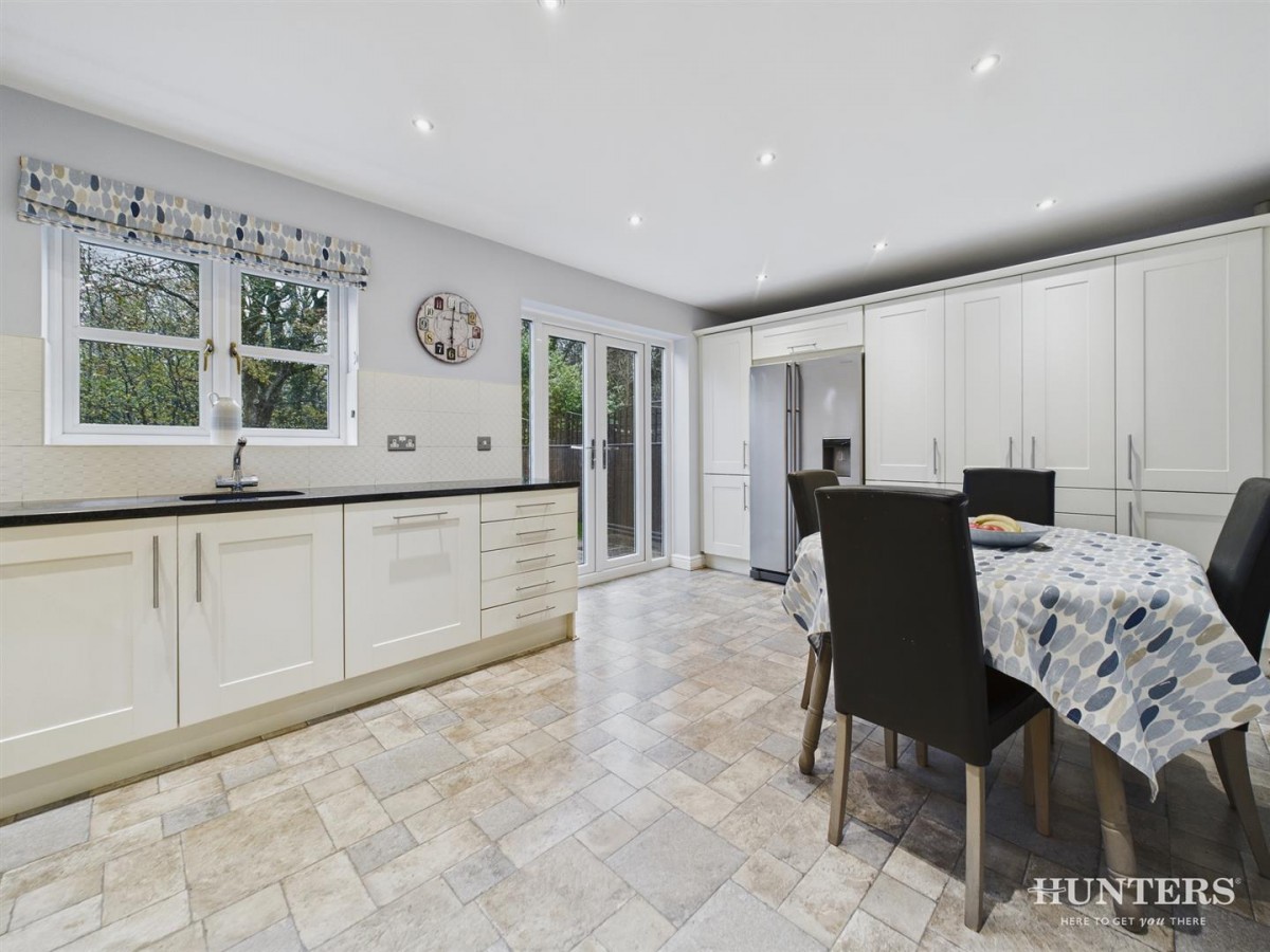 32 Queens Gate, Consett DH8 5FB