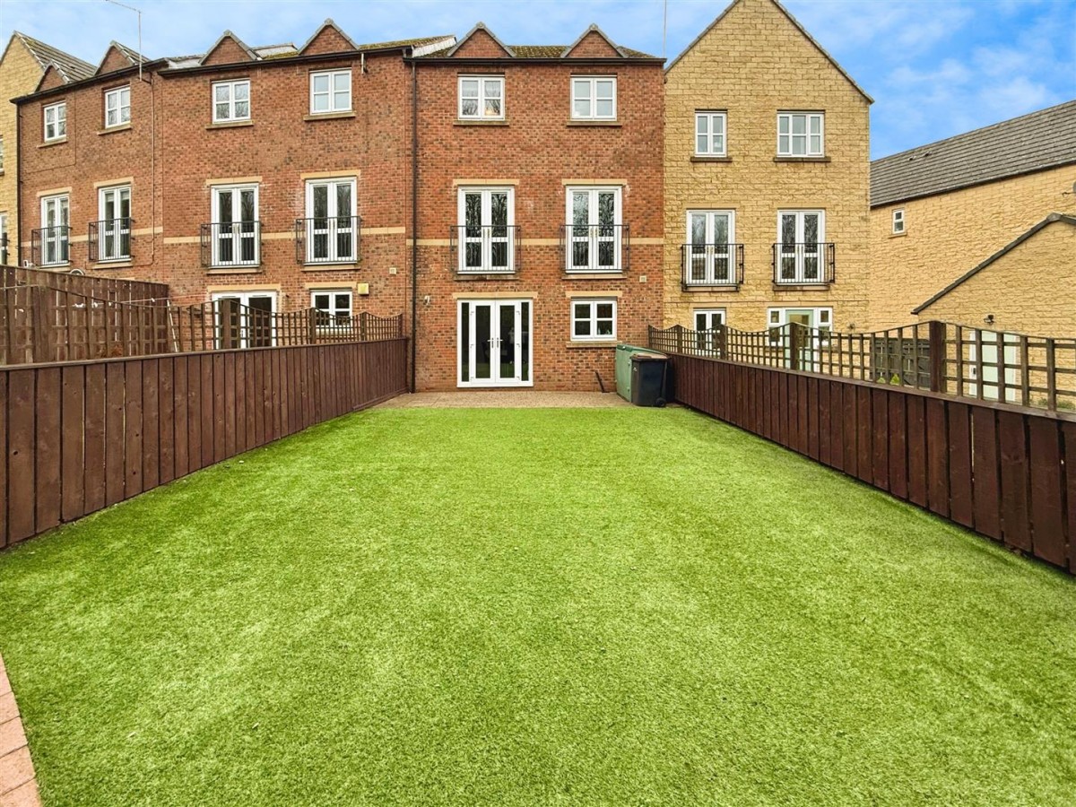 32 Queens Gate, Consett DH8 5FB