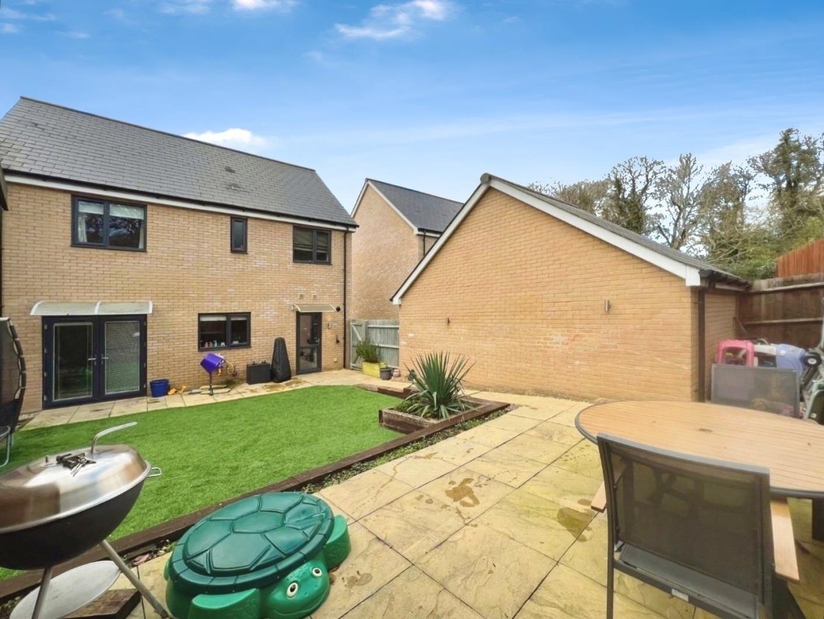 Graham Edge, Dursley, GL11 4FJ