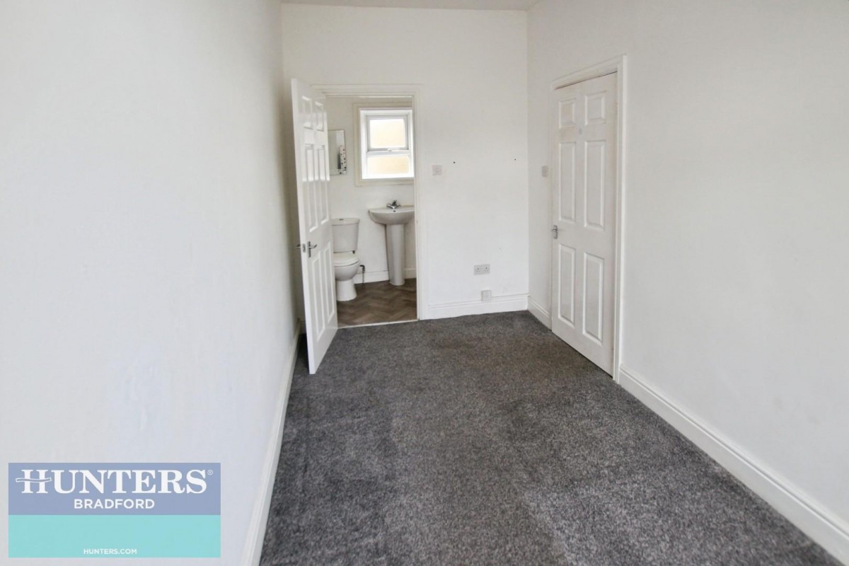 Hart Street Bradford, West Yorkshire, BD7 3HH