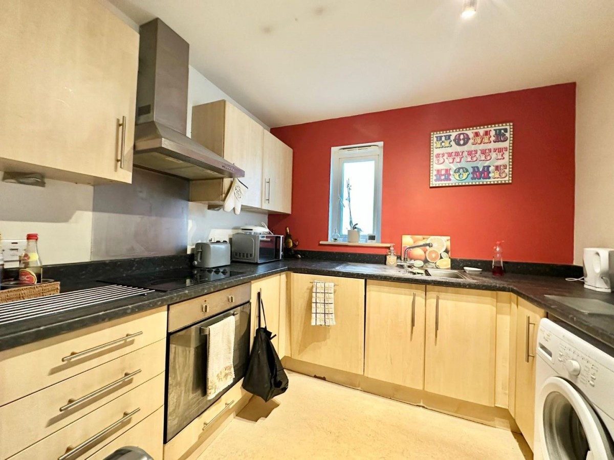 Canalside Gardens, Southall