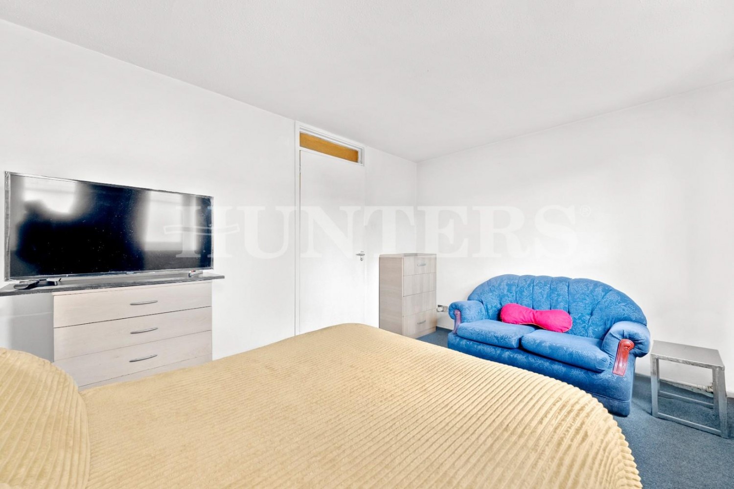 Lomond Close, London, N15