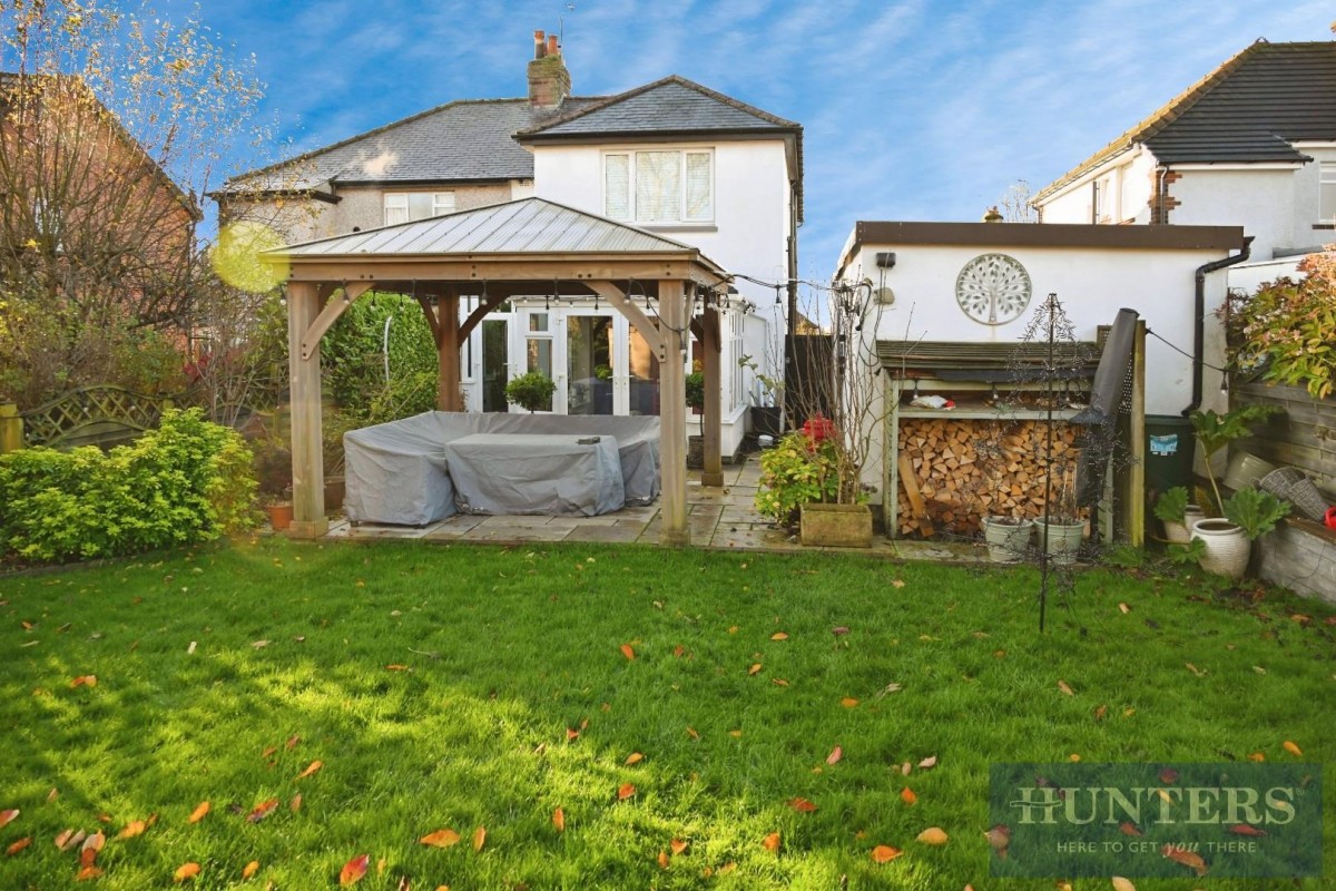 Hawthorn Road, Yeadon, Leeds