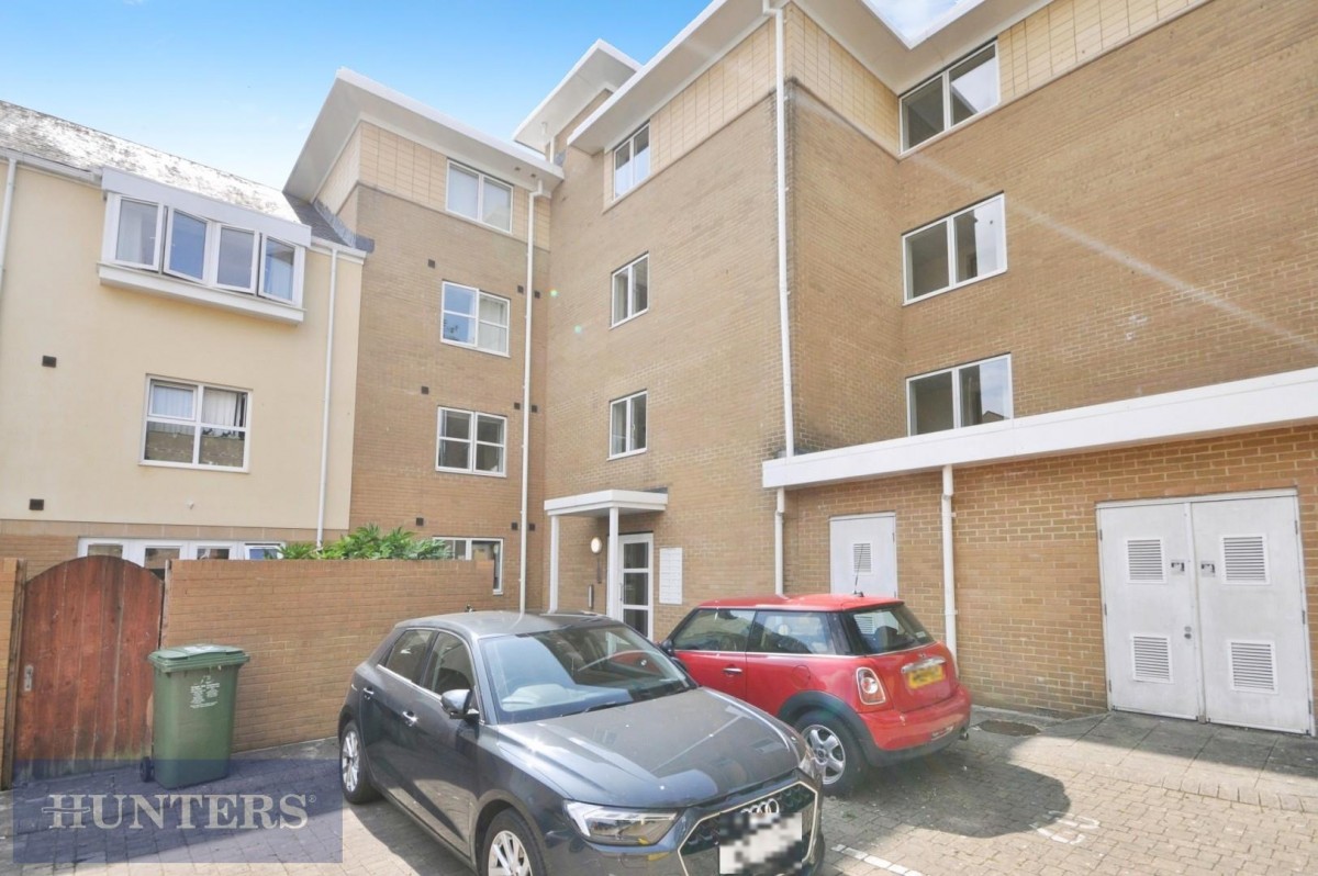 Richmond Court, Exeter