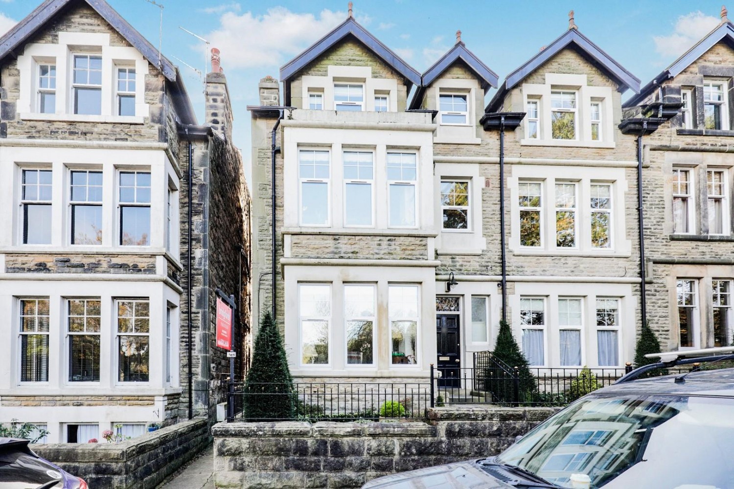 Harlow Moor Drive, Harrogate