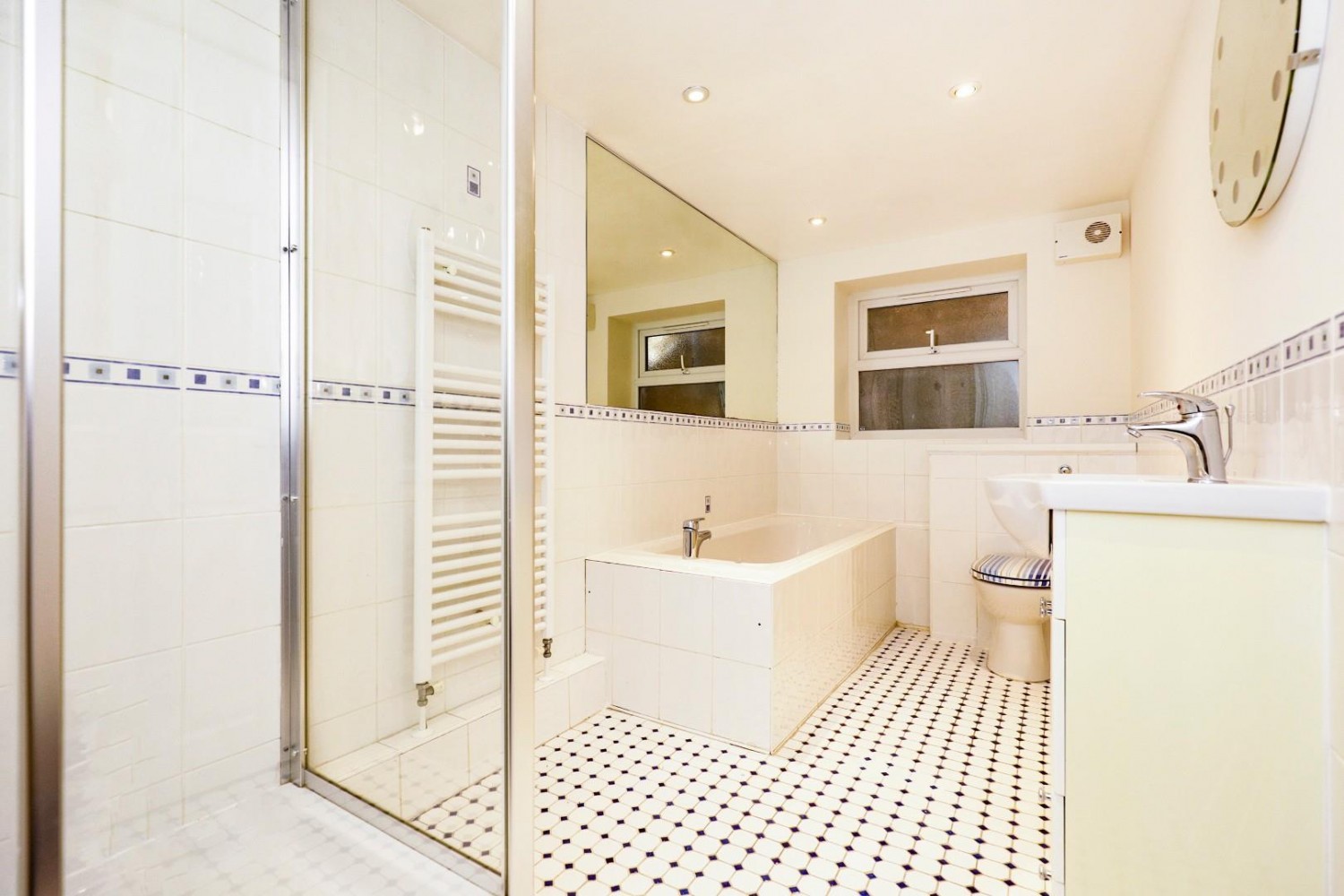 Harlow Moor Drive, Harrogate