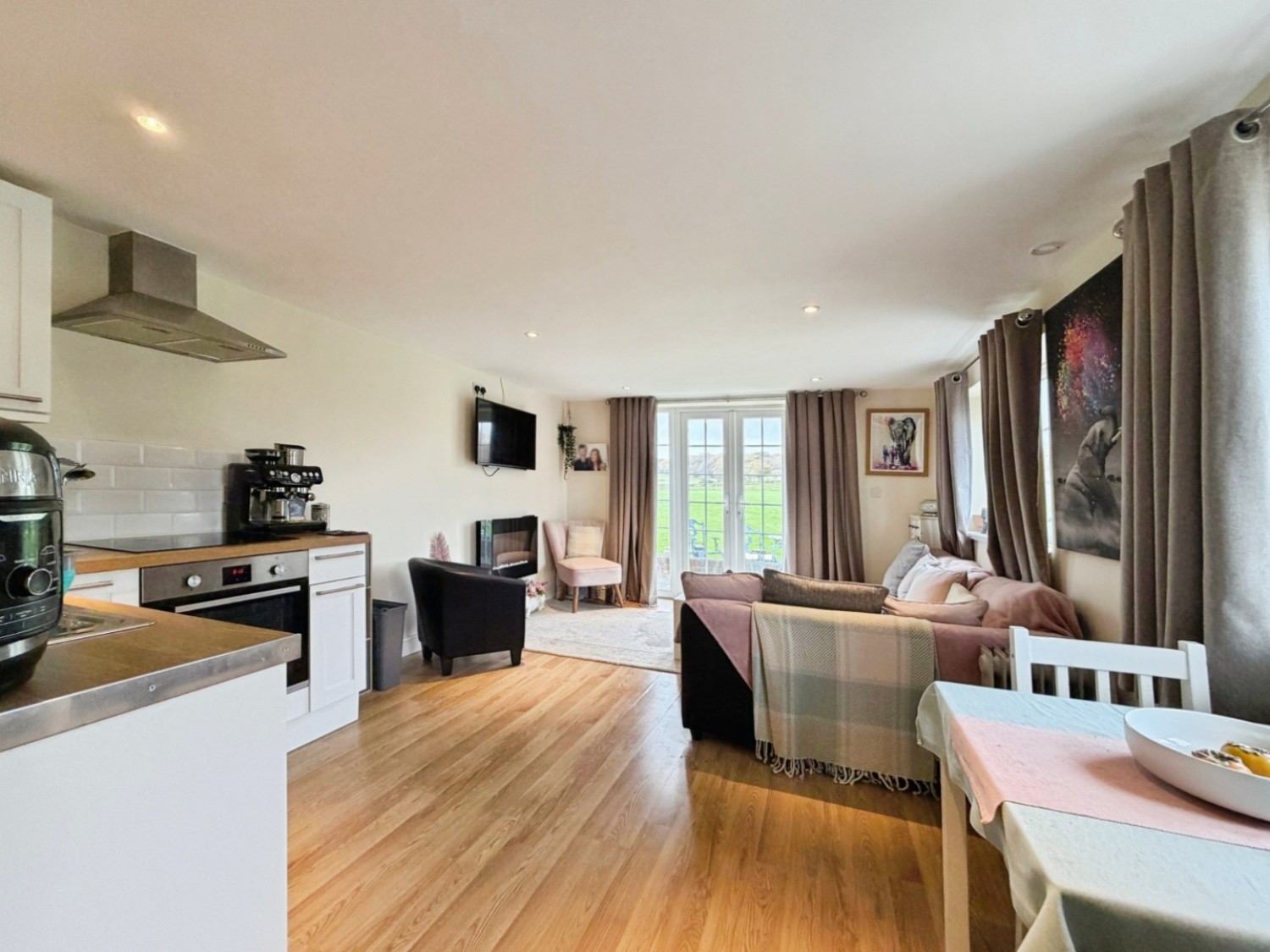 Hamstreet Road, Ruckinge, Ashford