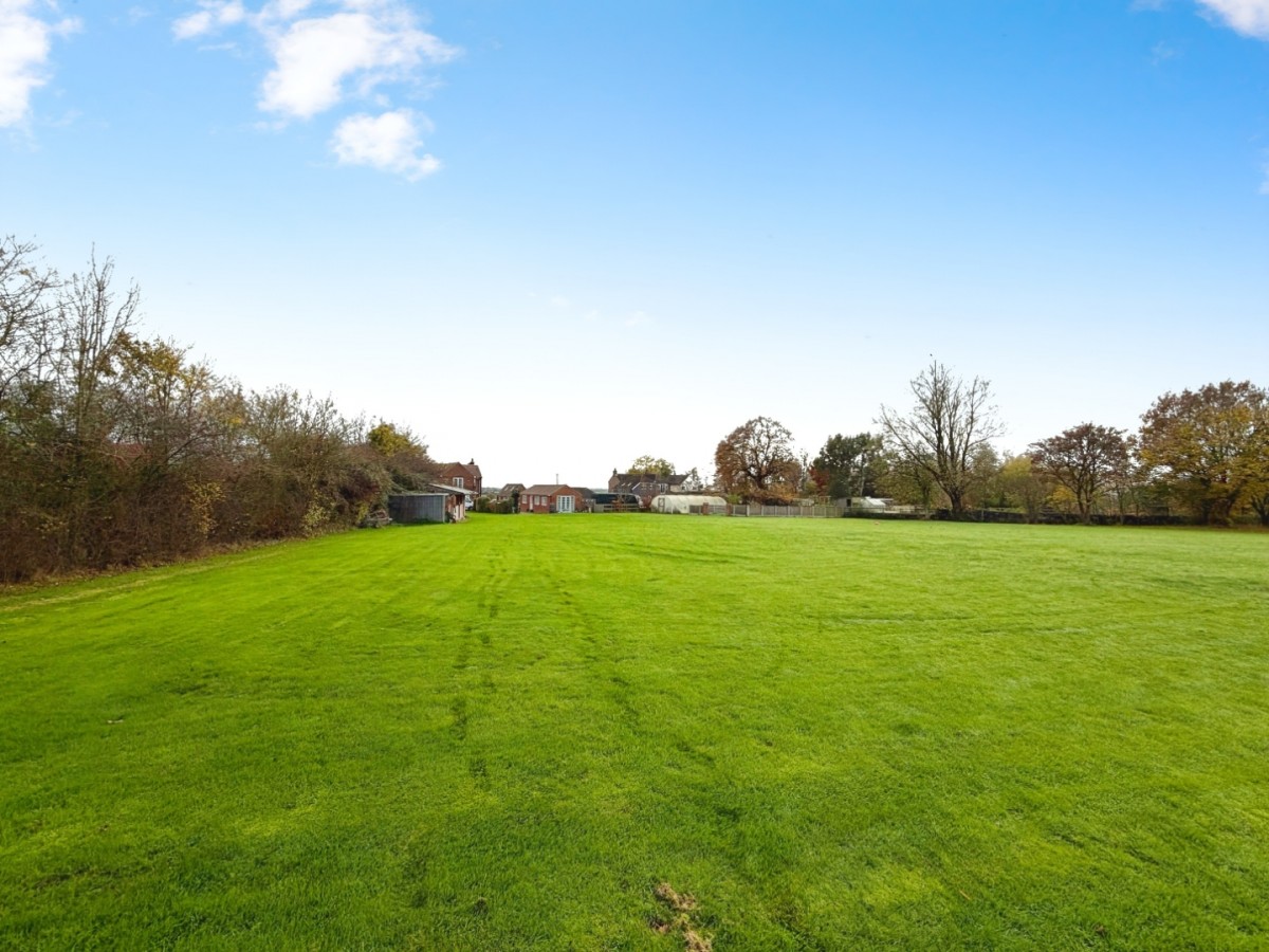Hamstreet Road, Ruckinge, Ashford