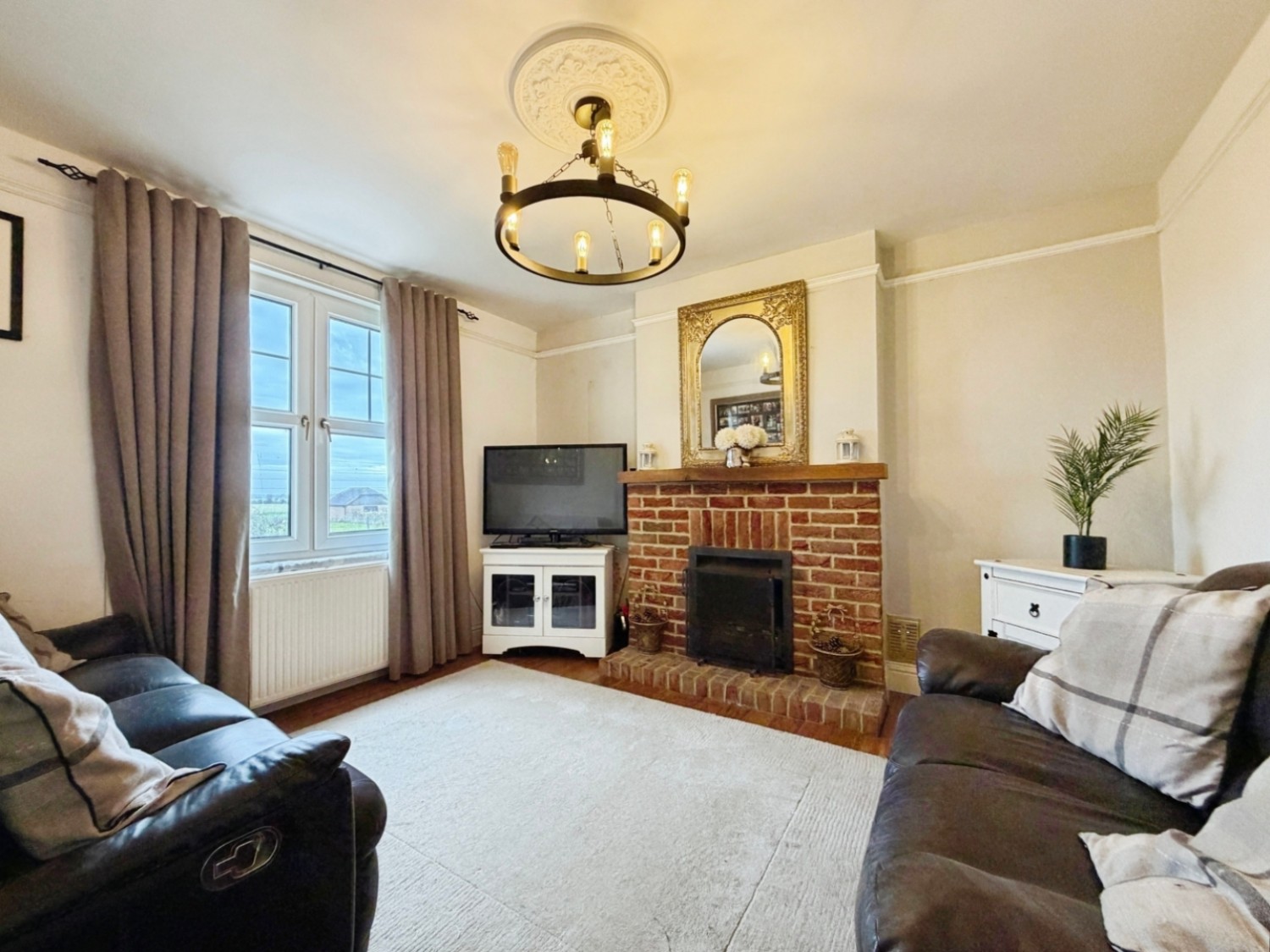 Hamstreet Road, Ruckinge, Ashford