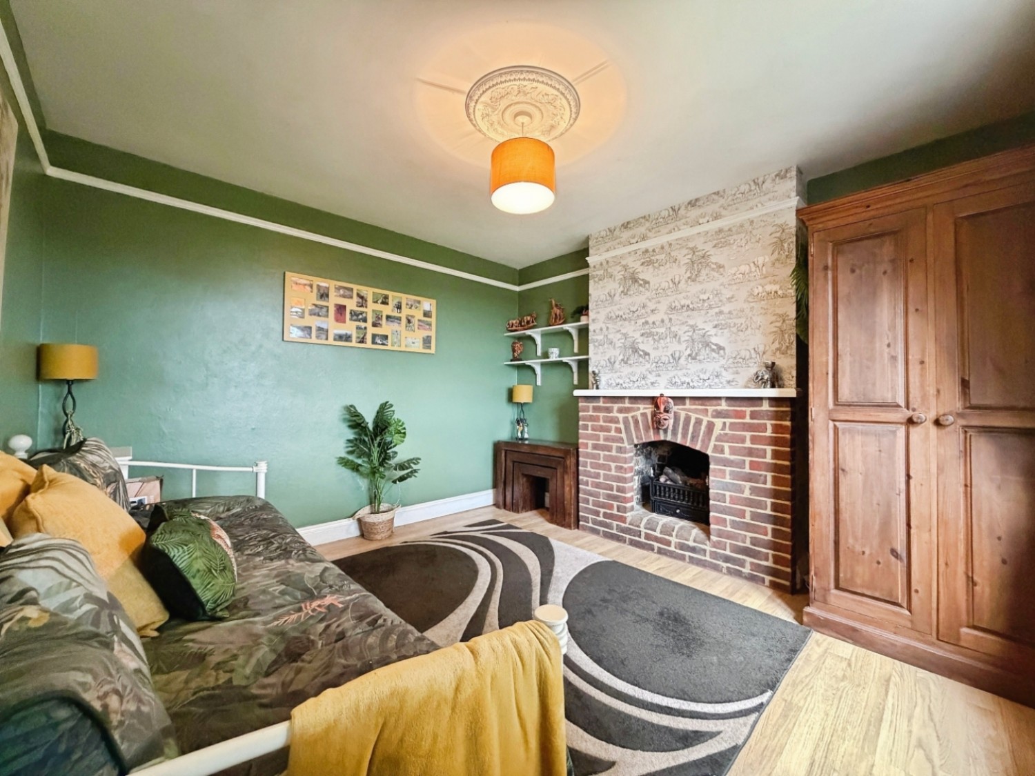 Hamstreet Road, Ruckinge, Ashford