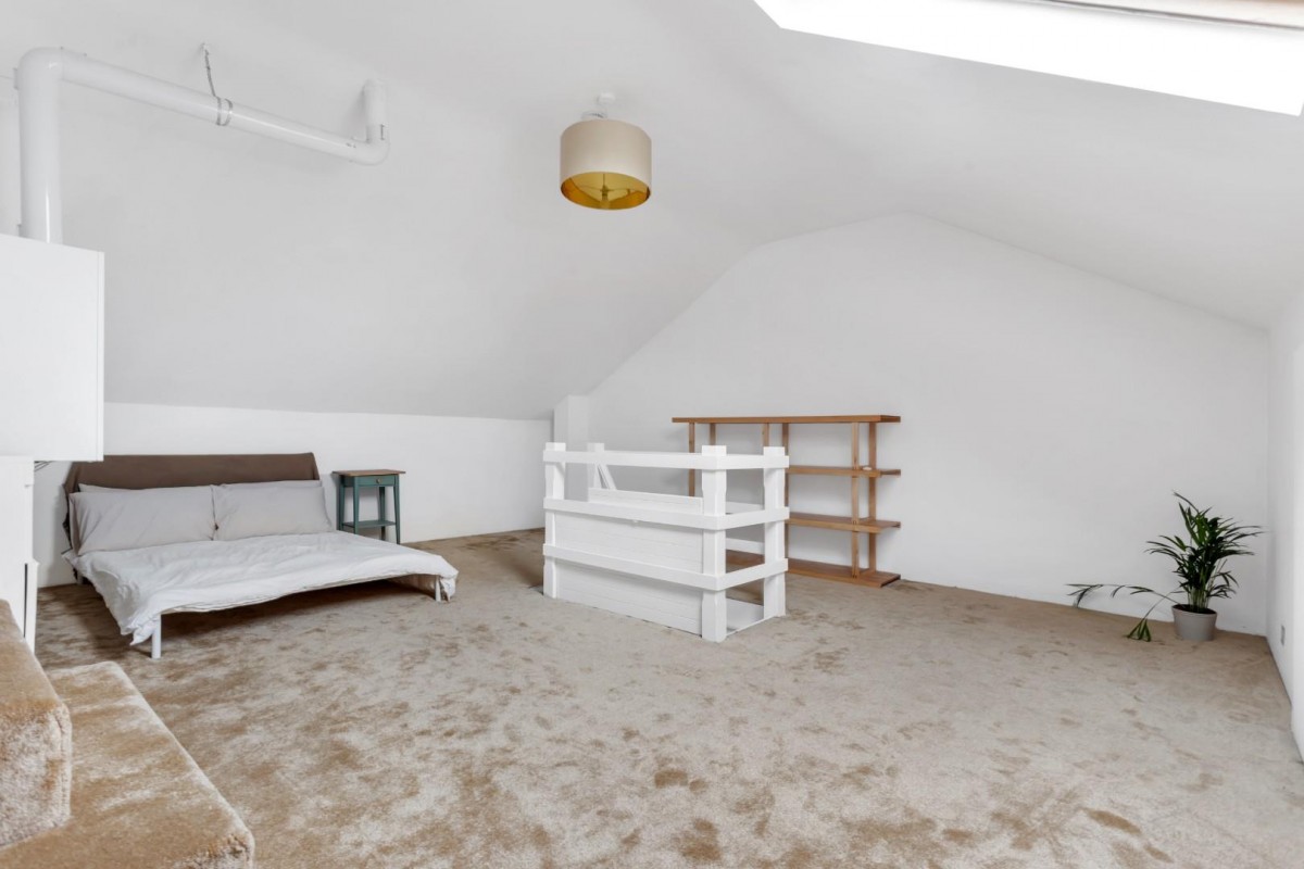 St. Laurence Close, Queens Park, London, NW6